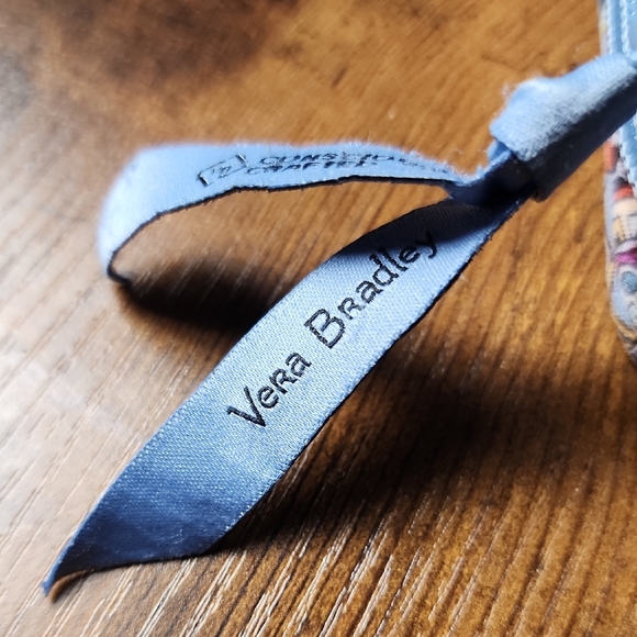 VERA BRADLEY | Cotton RFID All In One Crossbody Bag Provence Paisley - Picture 3 of 7